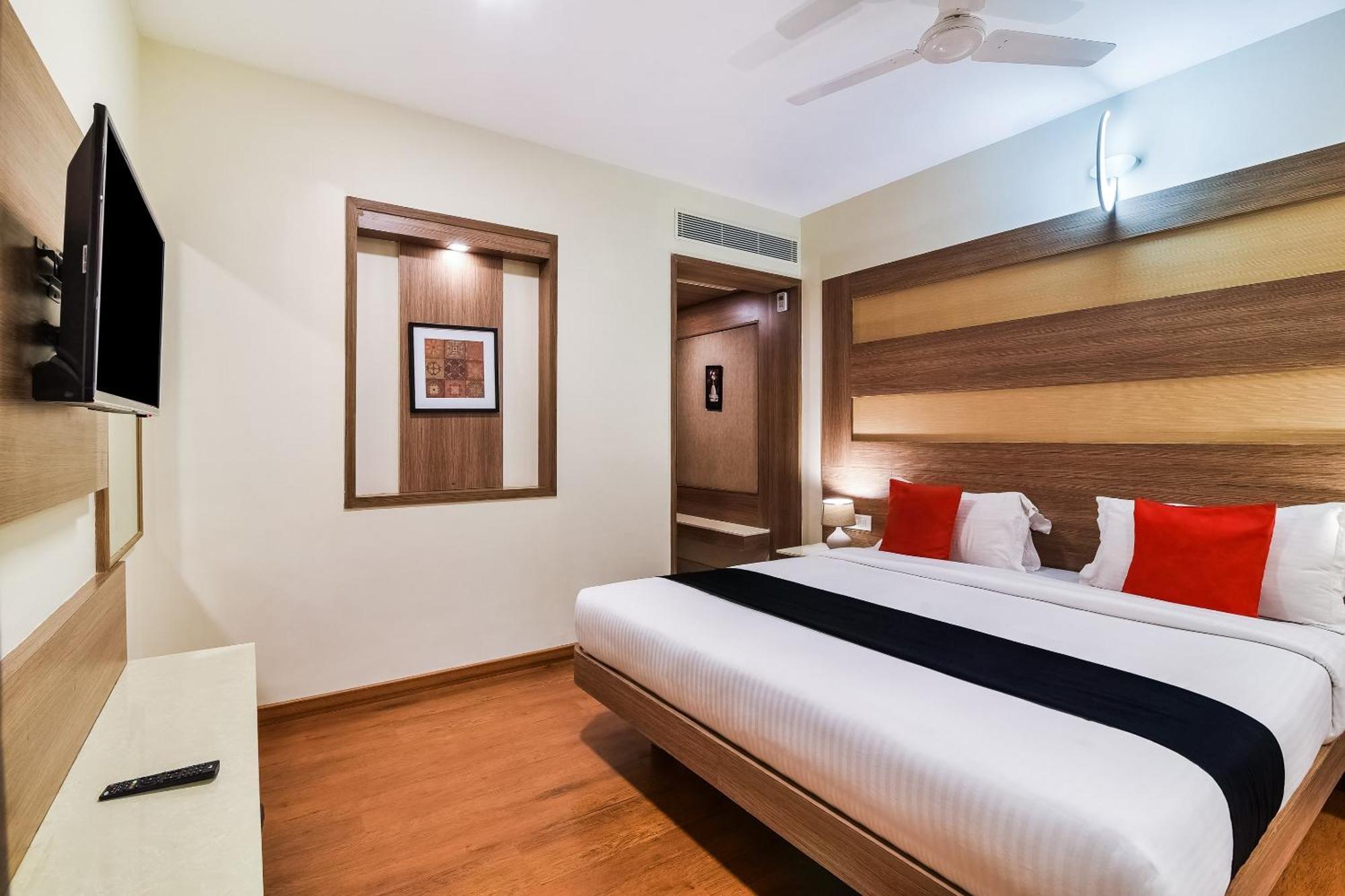 Super Capital O Grand Plaza Hotel Coimbatore Bagian luar foto