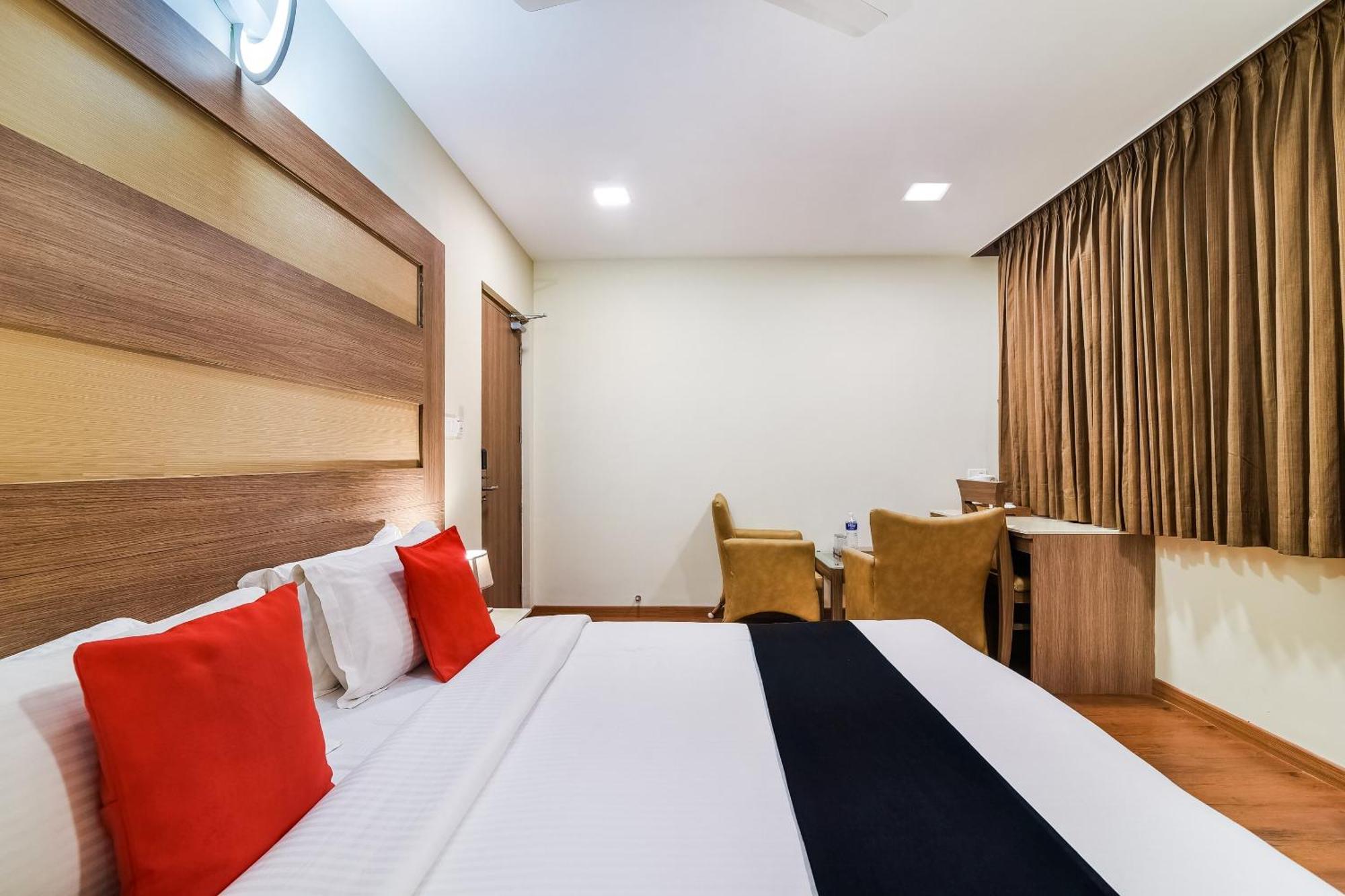 Super Capital O Grand Plaza Hotel Coimbatore Bagian luar foto