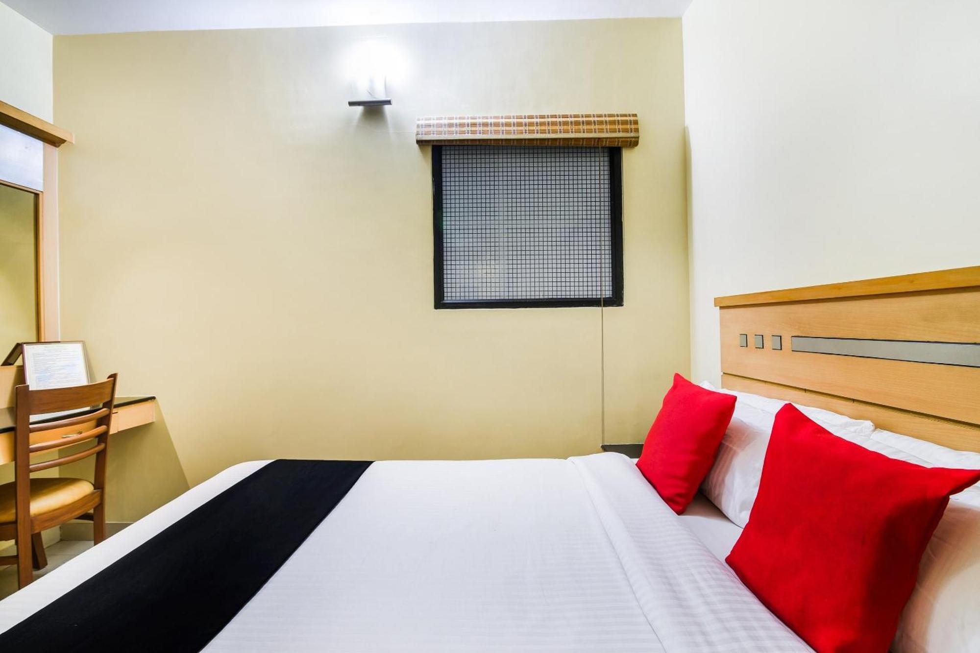 Super Capital O Grand Plaza Hotel Coimbatore Bagian luar foto