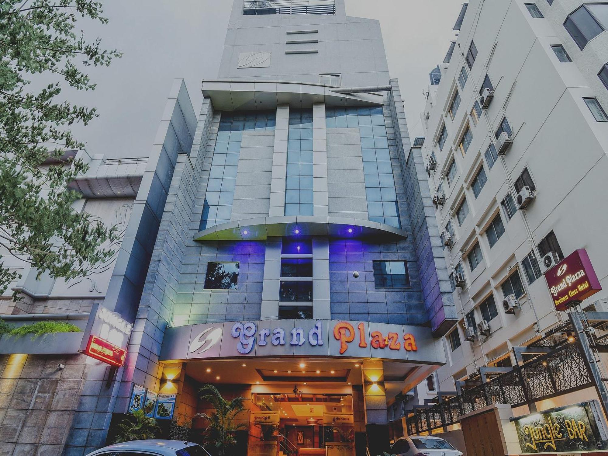 Super Capital O Grand Plaza Hotel Coimbatore Bagian luar foto