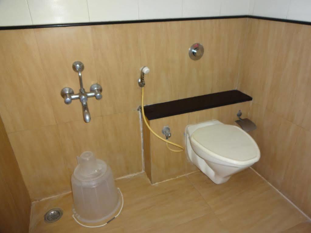 Super Capital O Grand Plaza Hotel Coimbatore Bagian luar foto